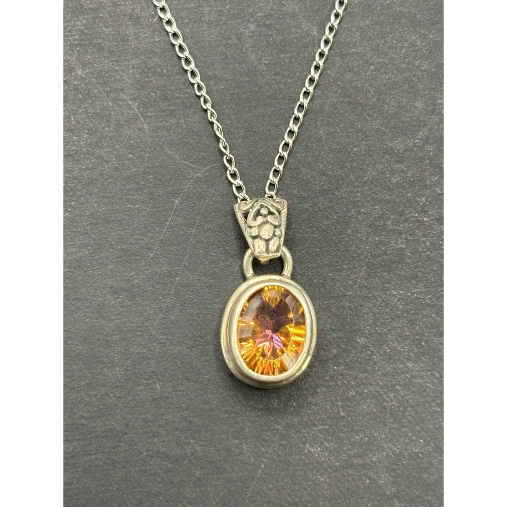 Vintage Sterling Silver 18" Mystic Quartz Pendant Necklace 3 Grams G24